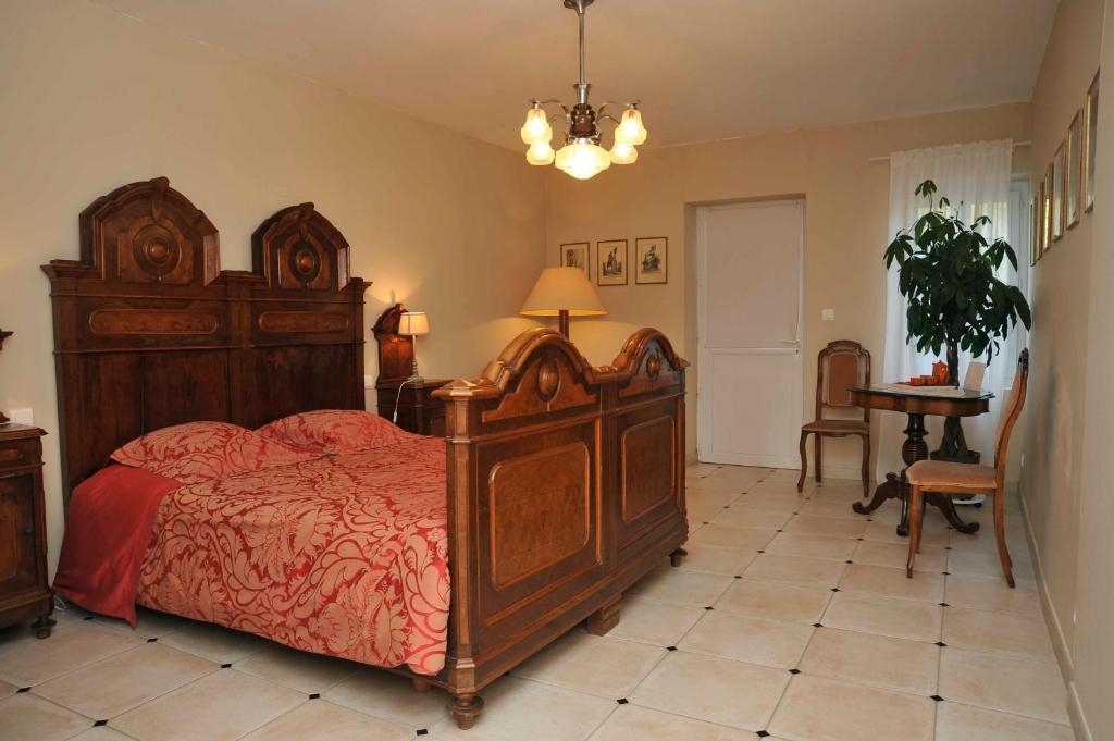Chambres et tables d'hôtes Le Voriou Couddes Quarto foto